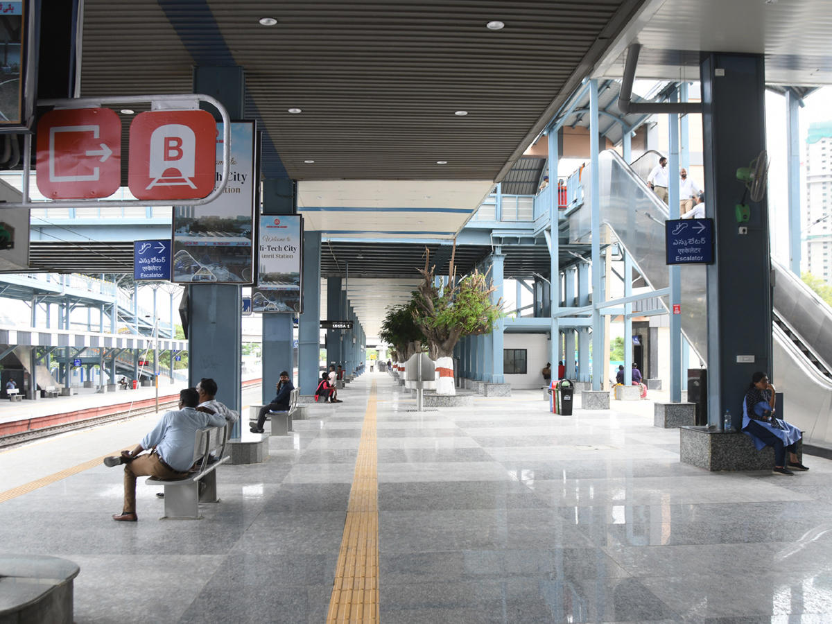 The Hitech City Railway station In Hyderabad Has taken on a New look: Photos1