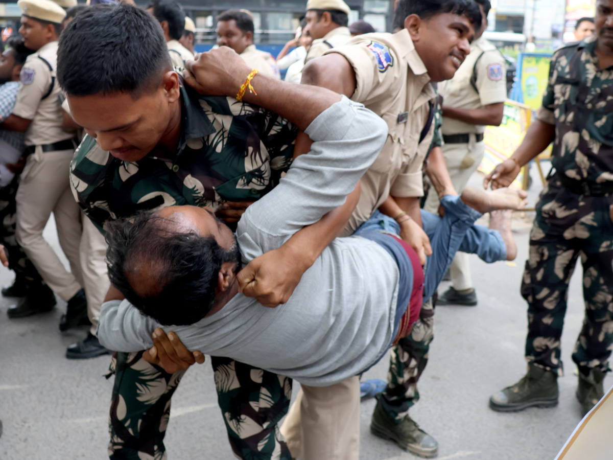 Best Photos of The Week in AP and Telangana Photo Gallery9