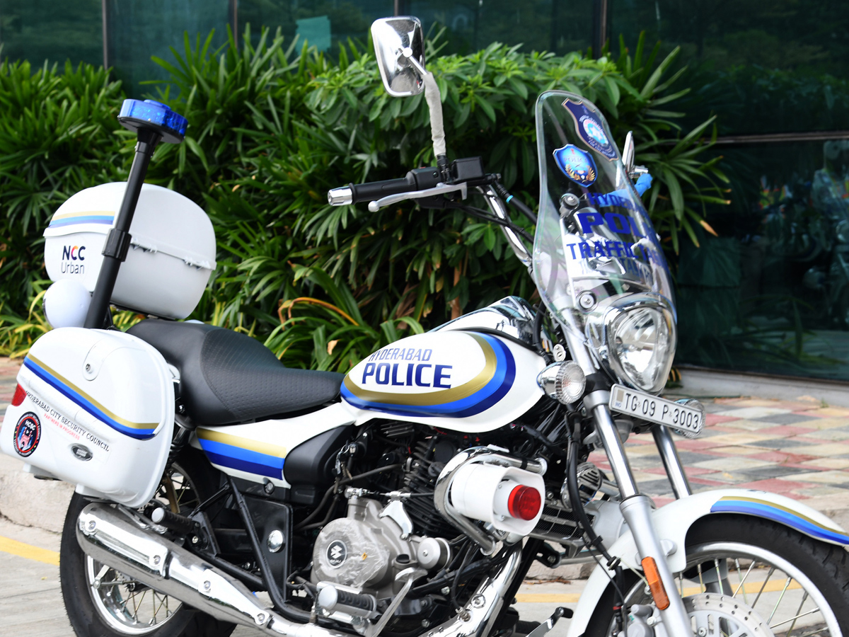 Hyderabad Gets 30 New Traffic Patrol Bikes Photos5