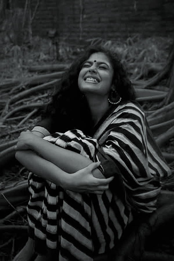Actress Faria Abdullah Remembers Monsoon Season Photos3