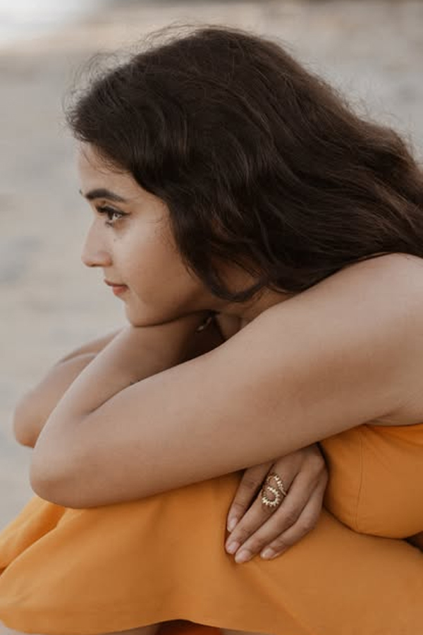 Bigg Boss season 2 fame Deepthi Sunaina Graceful Beach side Moments Photos7