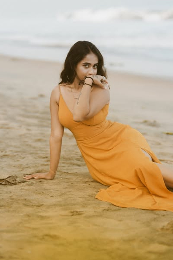 Bigg Boss season 2 fame Deepthi Sunaina Graceful Beach side Moments Photos10