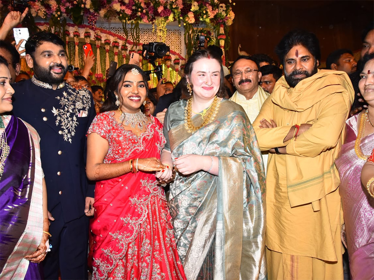 Director Meher Ramesh Daughter Wedding Reception5