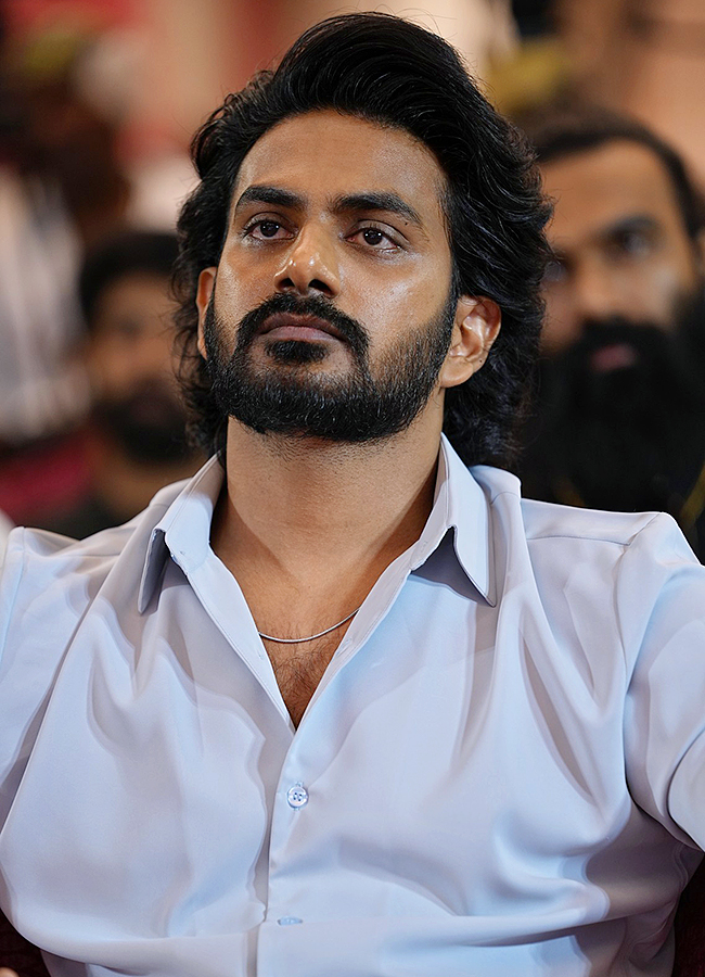 Nagabandham Pre Release Event HD Photos12