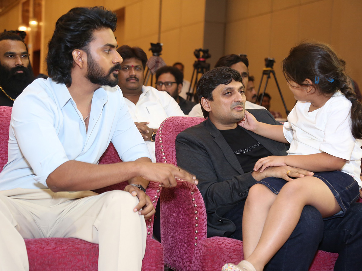 Nagabandham Pre Release Event HD Photos5