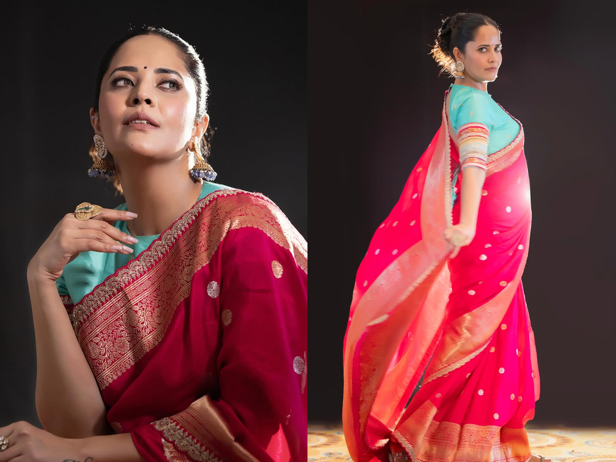 Simple superb stylish cute smile And beautiful saree looking By Actress And anchor Anasuya Photos1