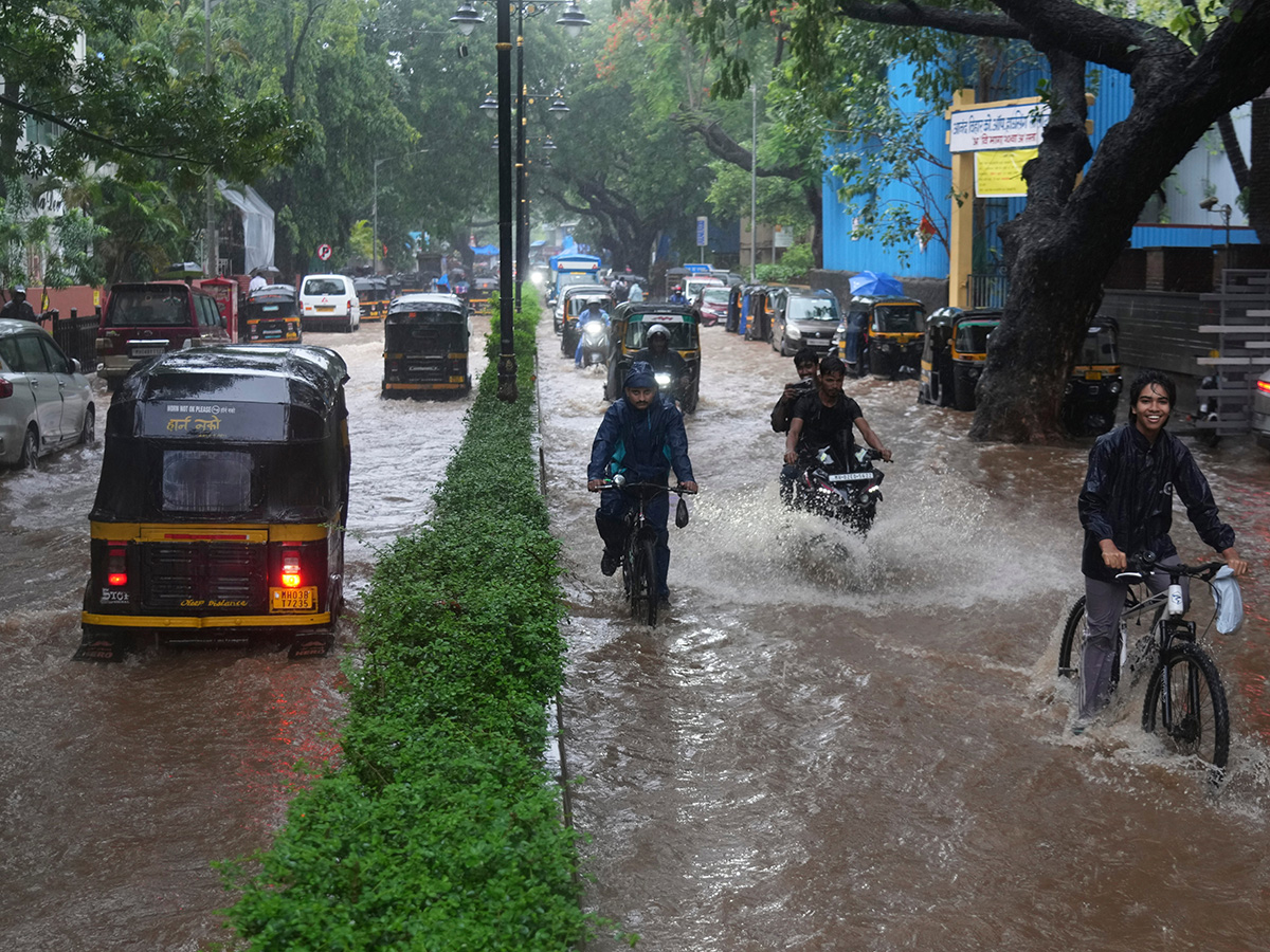 heavy rain in mumbai hd photos13