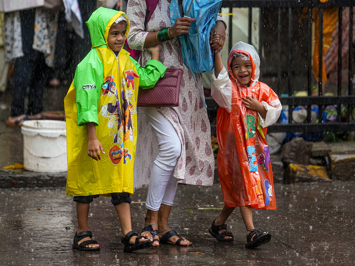 heavy rain in mumbai hd photos18