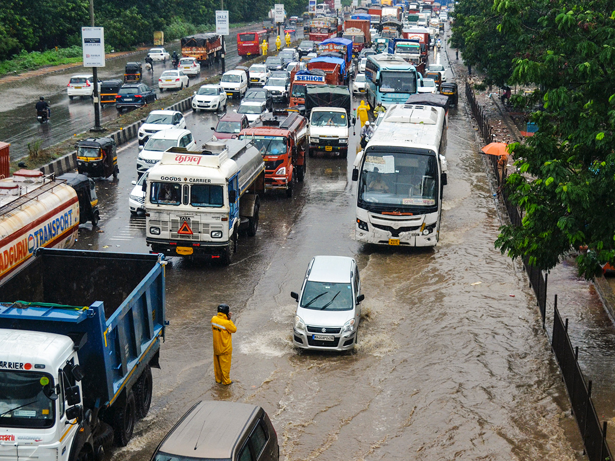 heavy rain in mumbai hd photos21