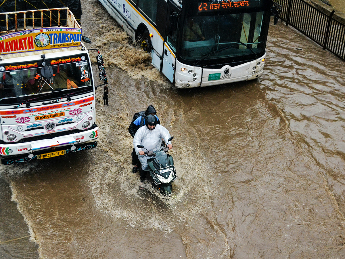 heavy rain in mumbai hd photos3