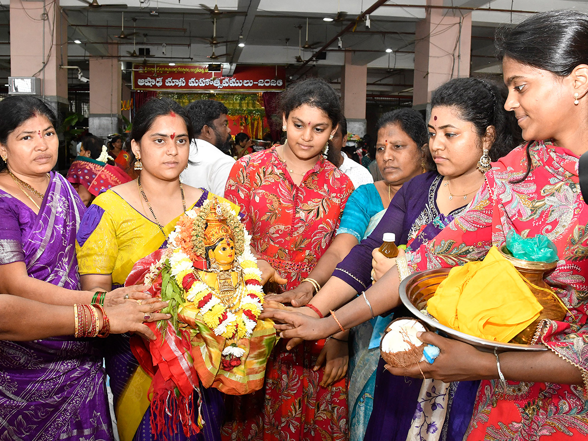 Ashada Mahotsav Grand Celebrations At Indrakeeladri hill Vijayawada3