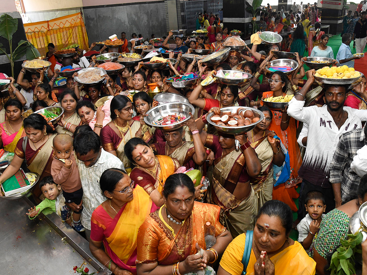 Ashada Mahotsav Grand Celebrations At Indrakeeladri hill Vijayawada5