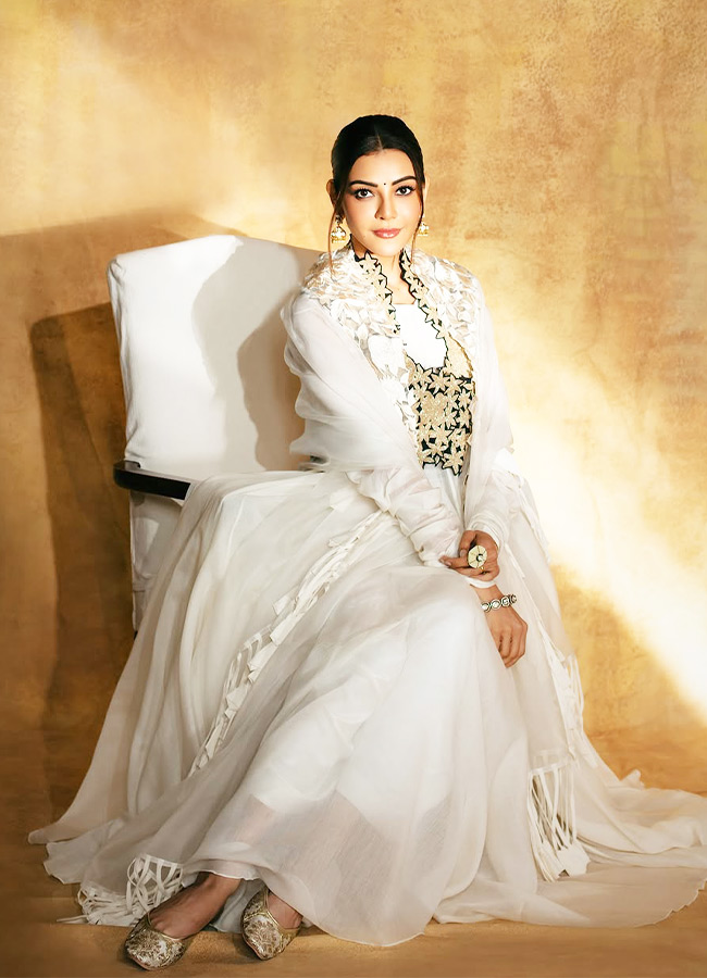 Kajal Aggarwal Stuns in Gorgeous Looks Photos11