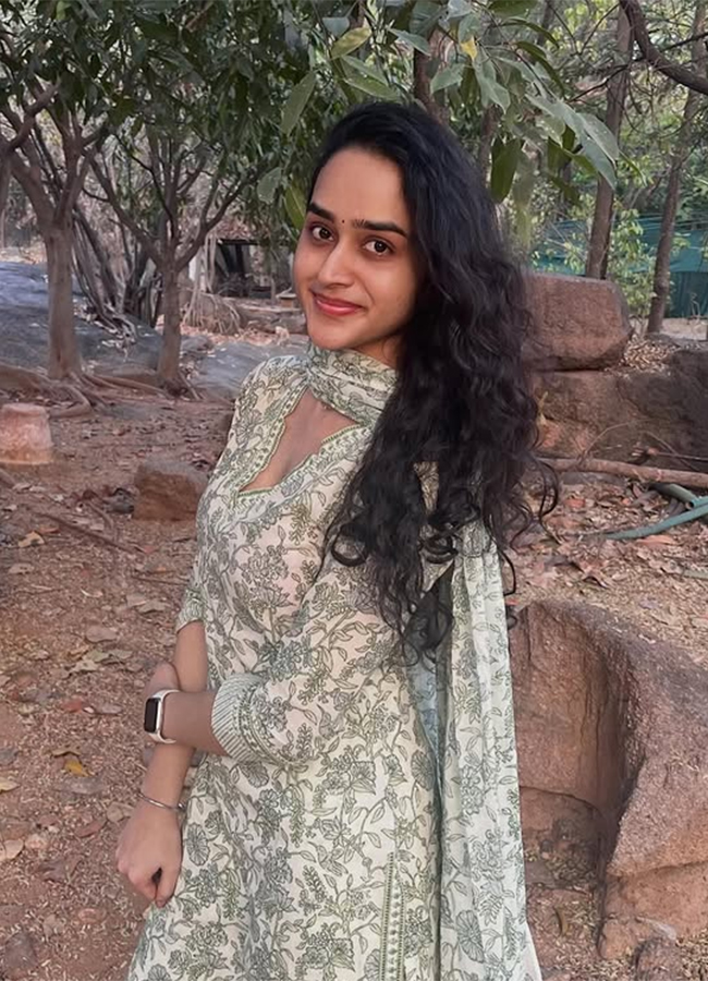 Beautiful Anchor RJ Charmila Chennai Love Story Movie Event13
