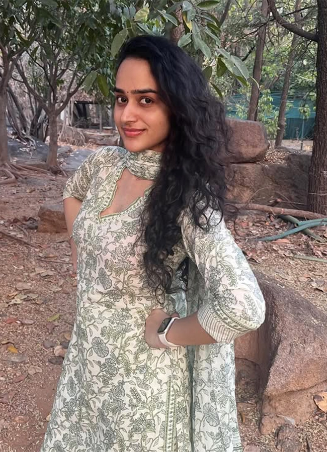 Beautiful Anchor RJ Charmila Chennai Love Story Movie Event14