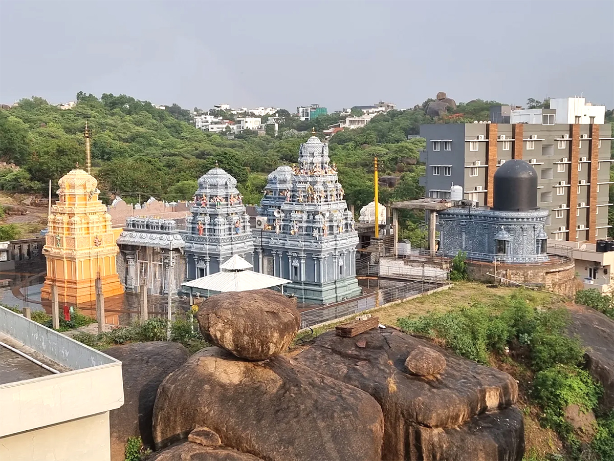 Devotional : Sri Venkateshwara Swamy Temple Kakatiya Hills1