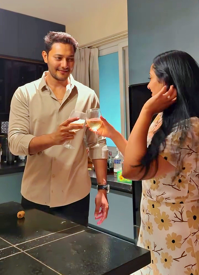 Tollywood Actor Prince Cecil Proposed to His Girlfriend viral photos3