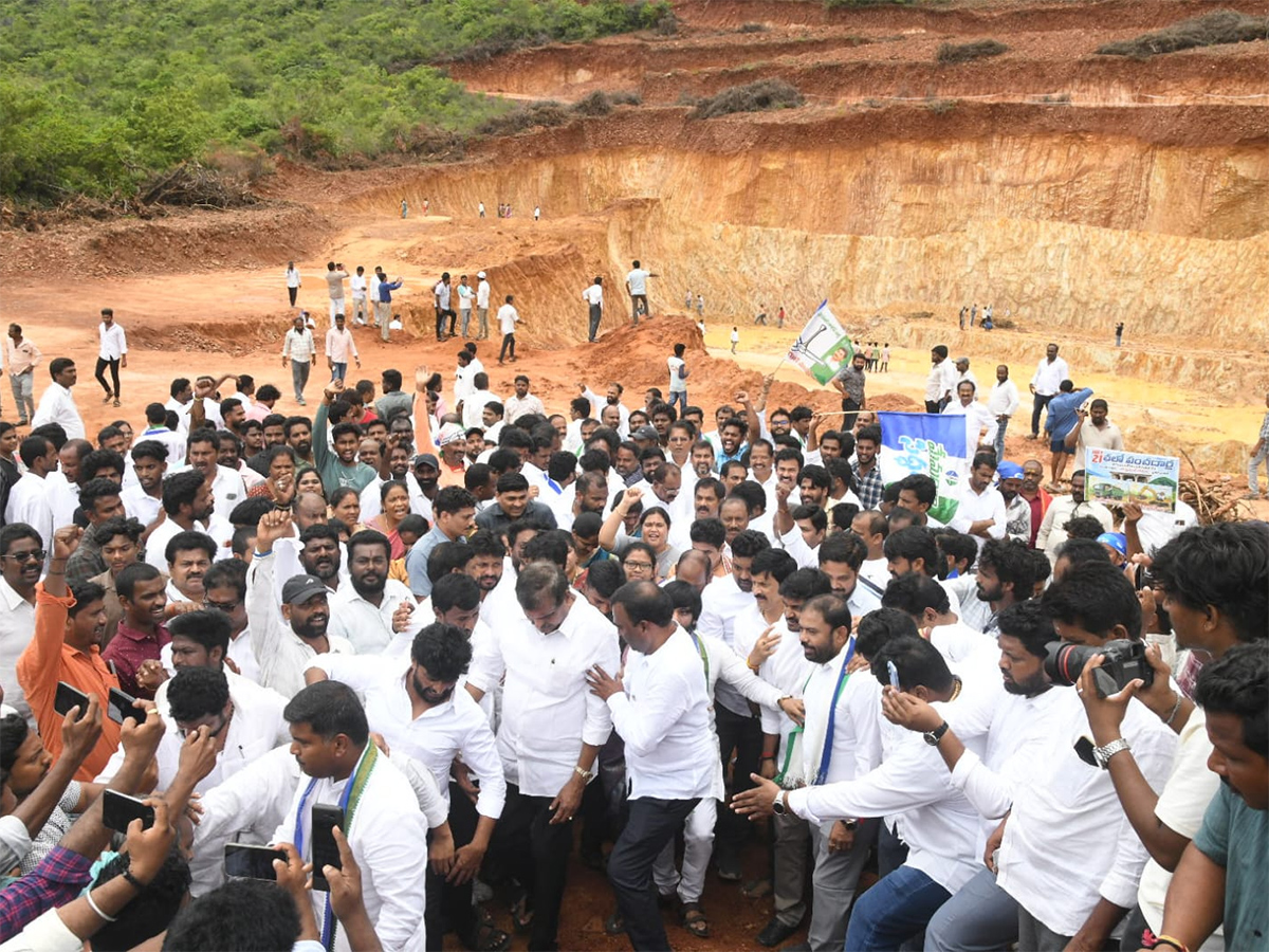 YSRCP Chalo Panchadarla Program Photo Gallery18