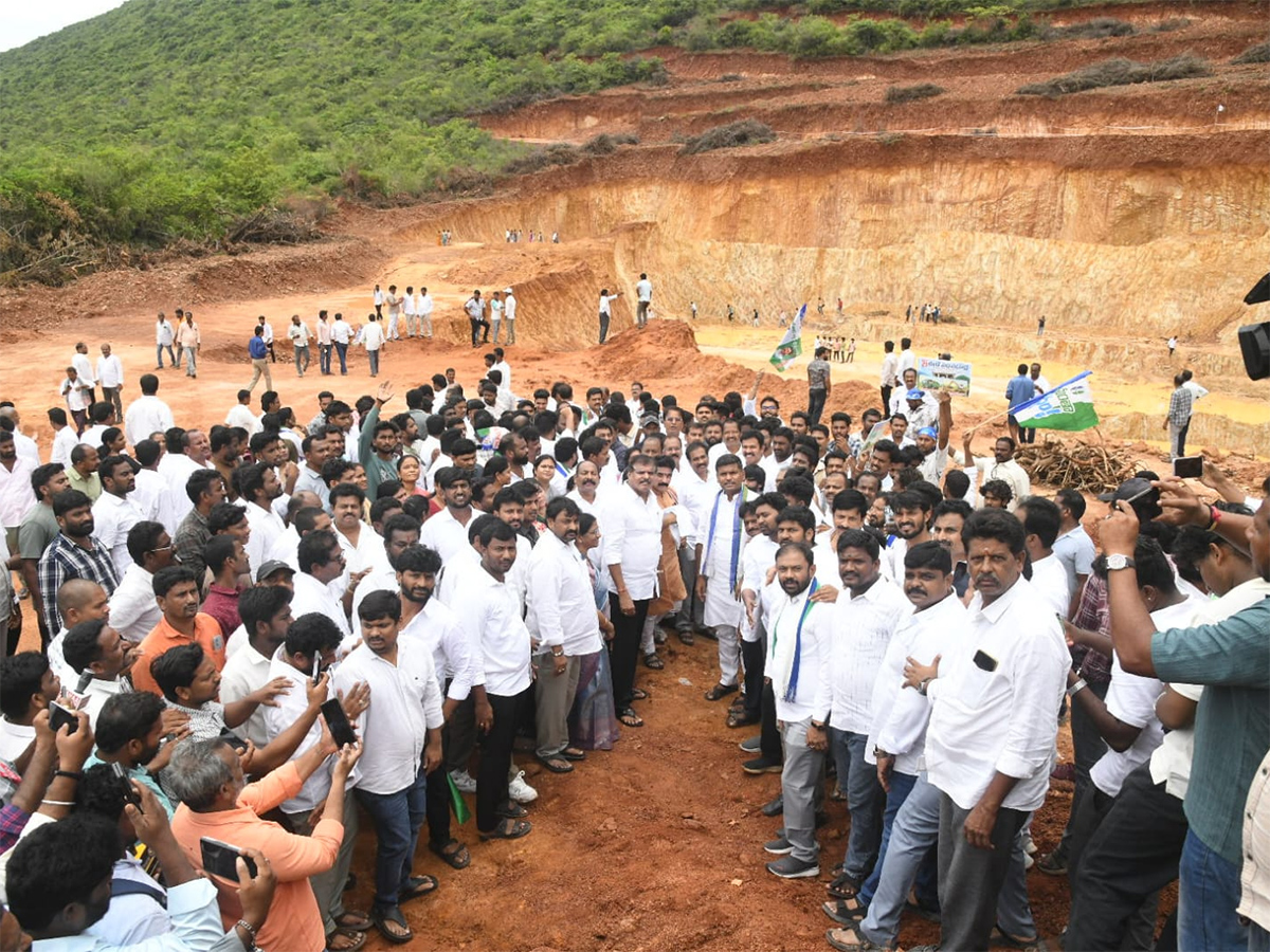 YSRCP Chalo Panchadarla Program Photo Gallery2