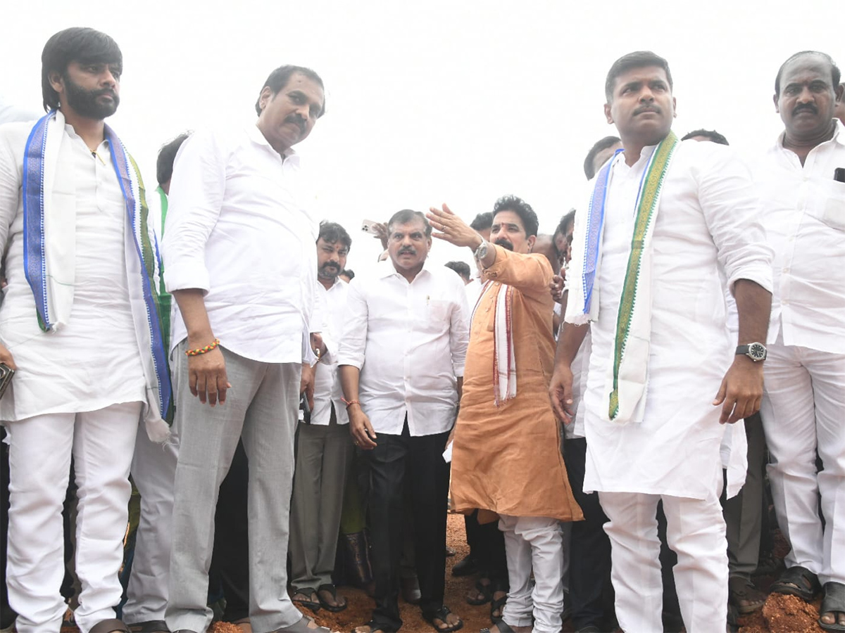 YSRCP Chalo Panchadarla Program Photo Gallery7