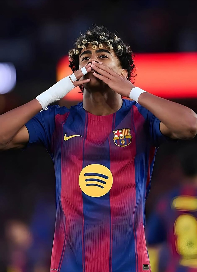FIFA World Cup 2026 Spain Lamine Yamal Viral Photos11