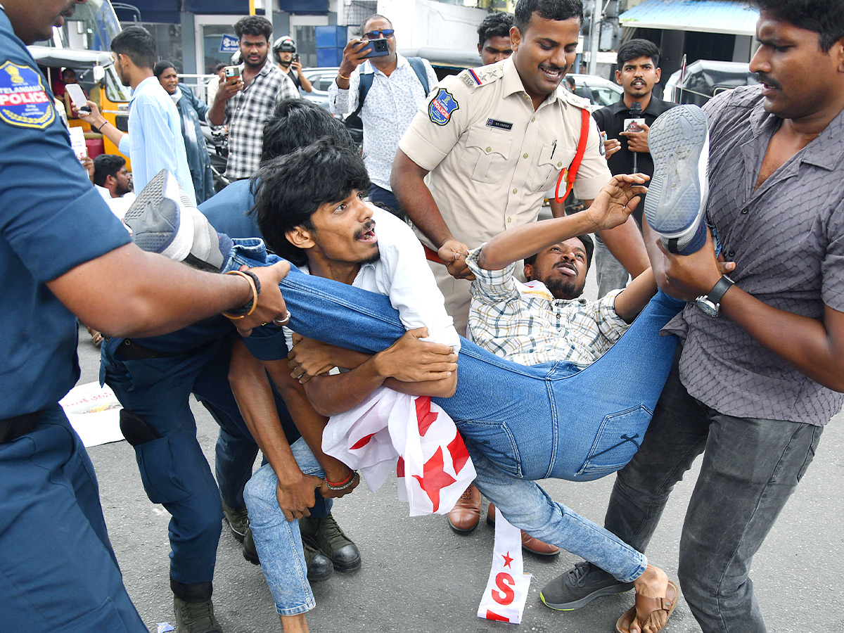 Students and Intellectuals Raise Their Voice8