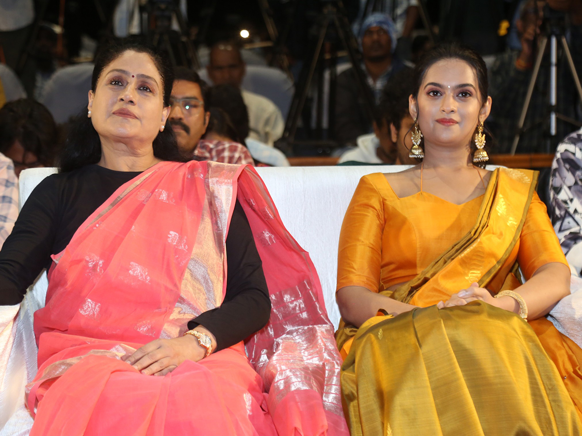 Abhinaya Krishna Karmakhya Trailer Launch Event HD Photos13