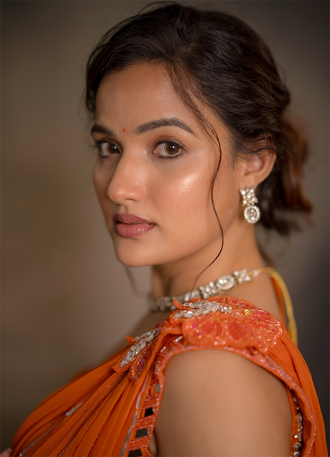 Actress Siri Hanumanth Stunning Looks Chennai Love Story Pre Release Event11