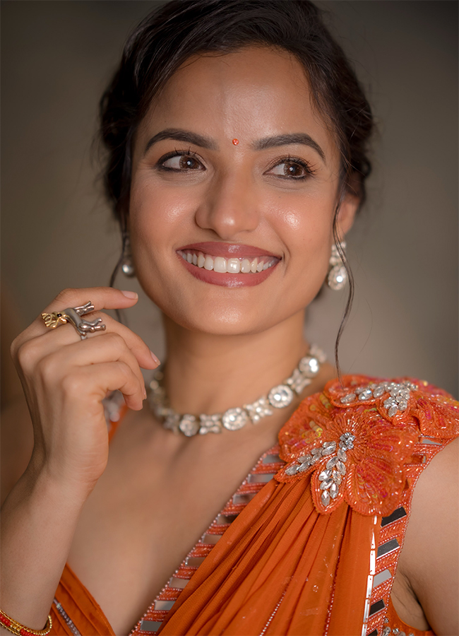 Actress Siri Hanumanth Stunning Looks Chennai Love Story Pre Release Event2