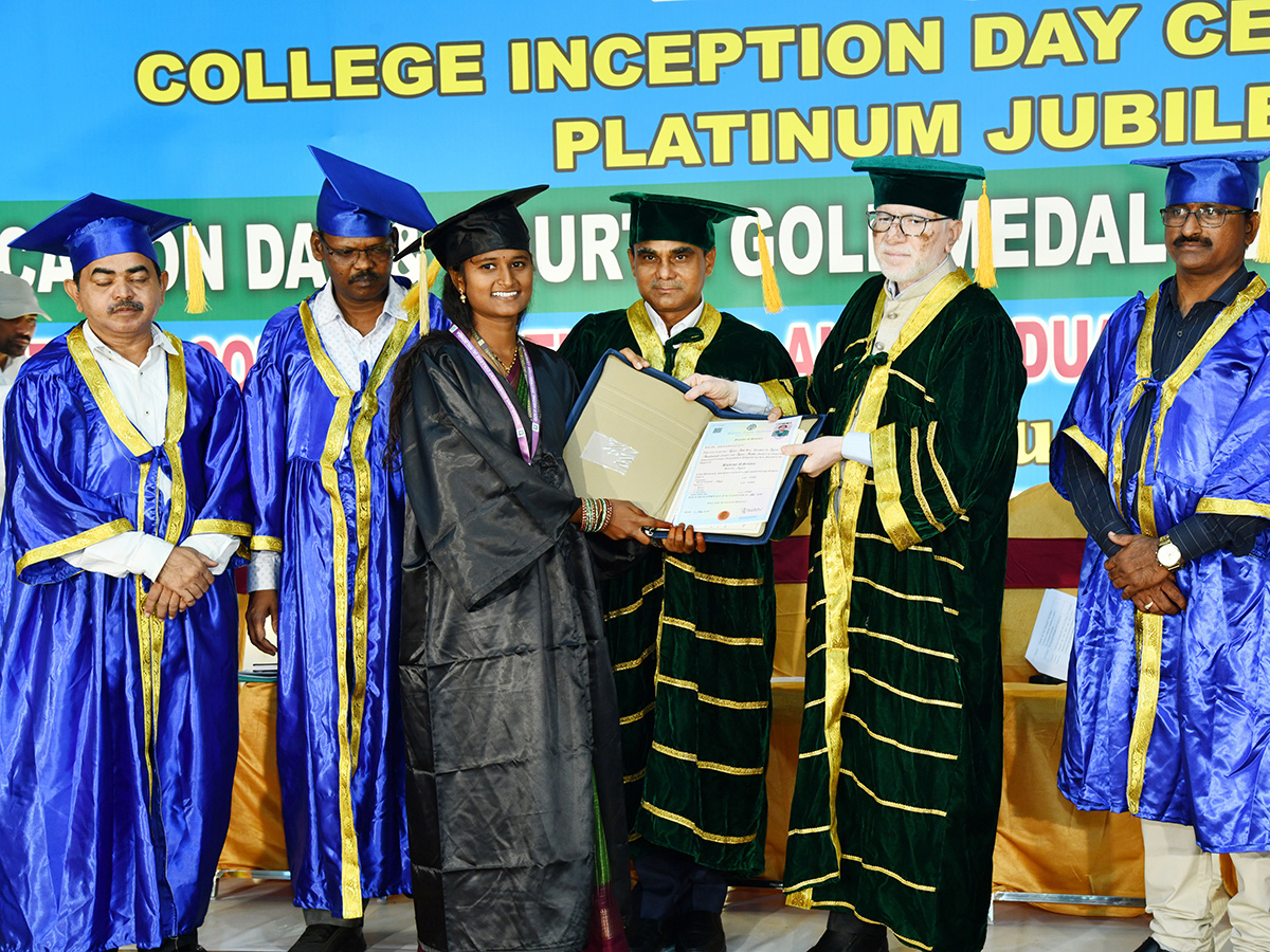 Nagarjuna Government College First Convocation At Nalgonda12
