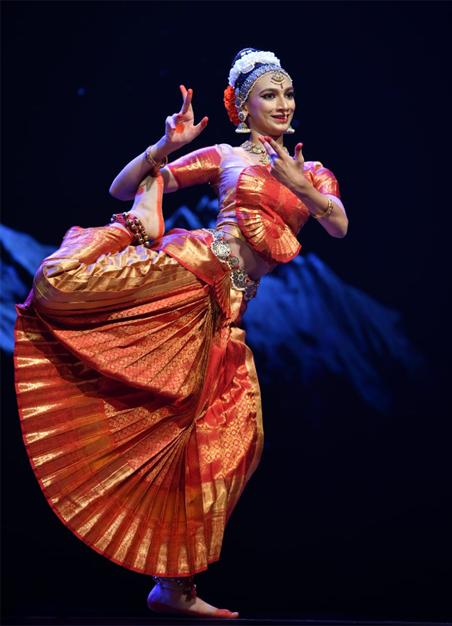 Dhanya Prasad Kuchipudi performance at Shilpakala Vedika12