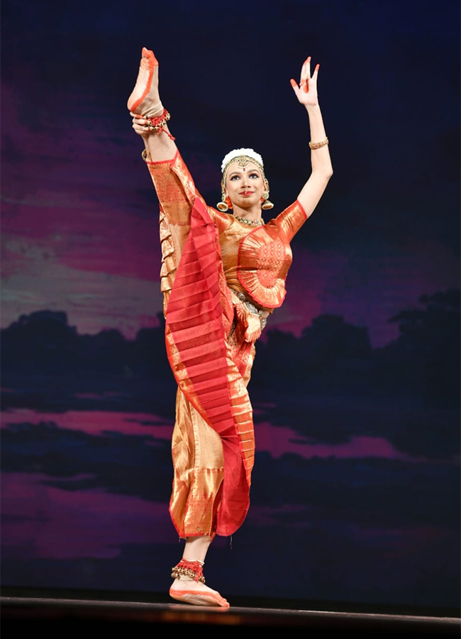 Dhanya Prasad Kuchipudi performance at Shilpakala Vedika13
