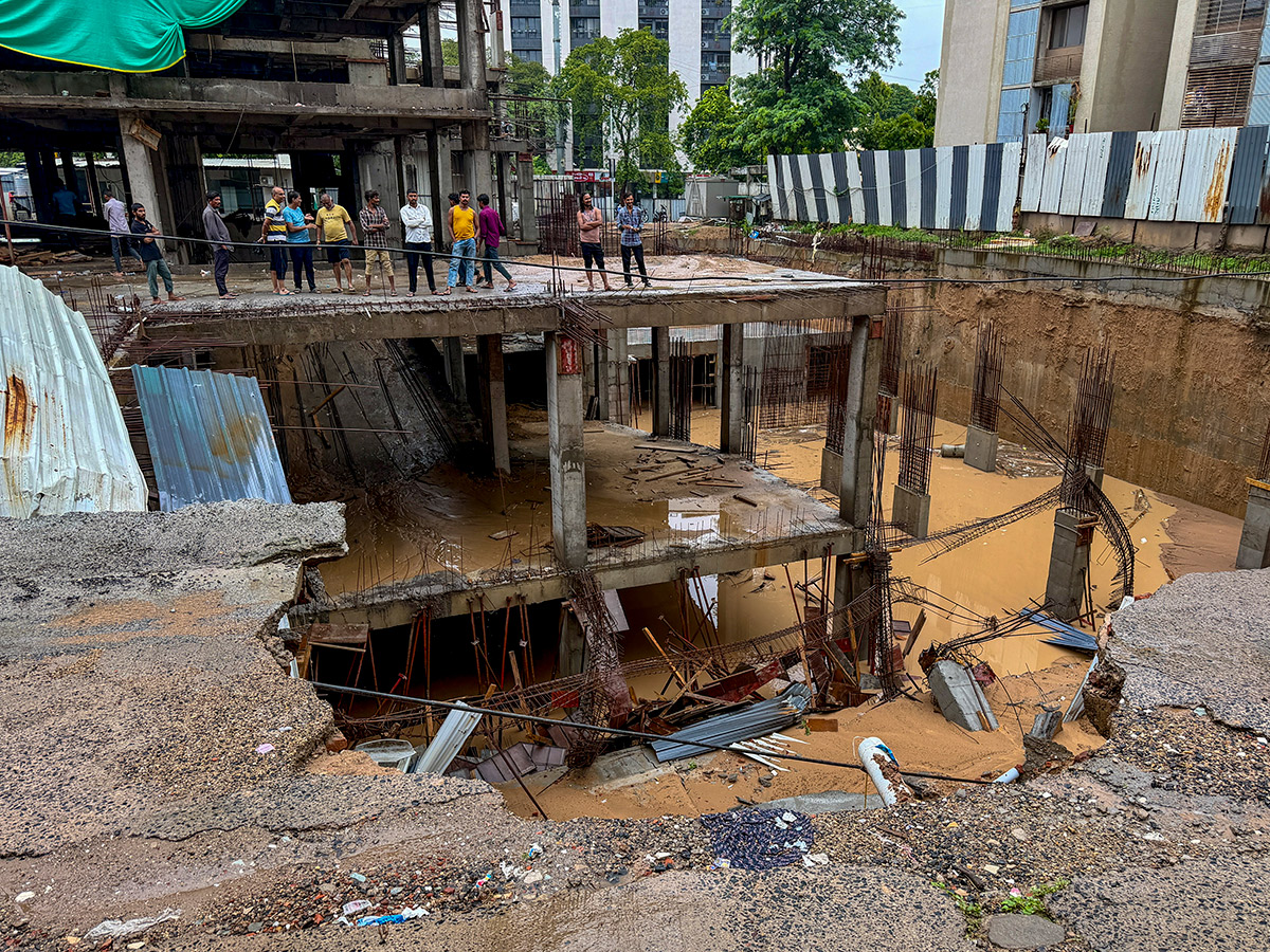Rain havoc continues in South Gujarat Viral Photos2