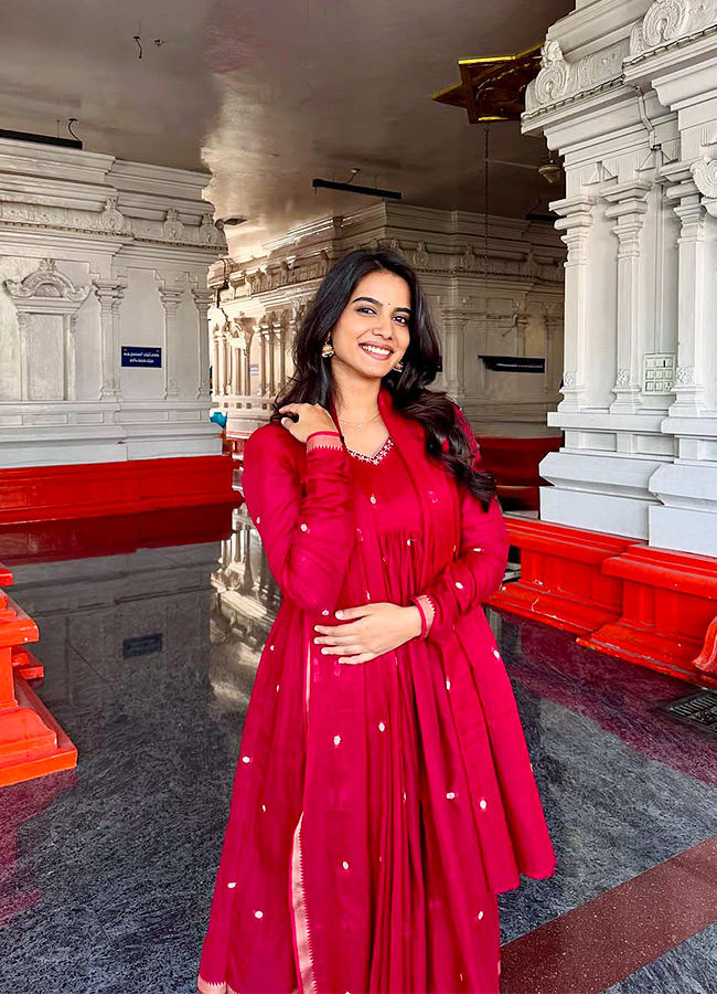 Chennai Love Story Released, Sri Gouri Priya Trends With Viral Photos12