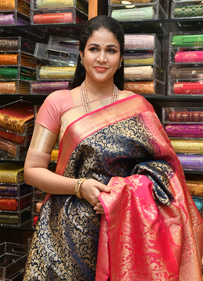 Lavanya Tripathi Kukatpally Hyderabad HD Photos14