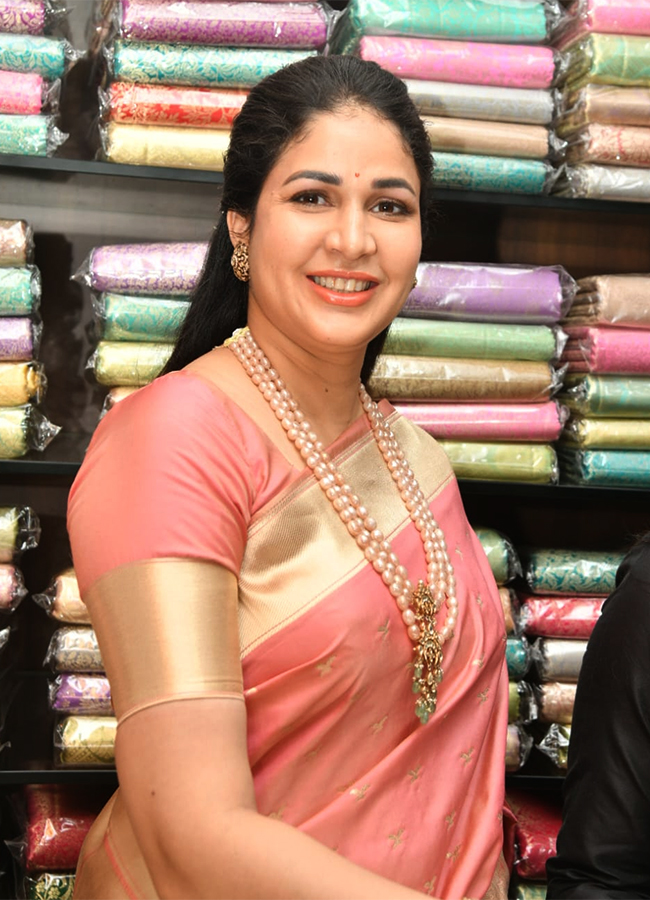 Lavanya Tripathi Kukatpally Hyderabad HD Photos9