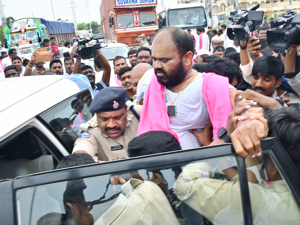 Best Photos of The Week in AP and Telangana Photo Gallery12