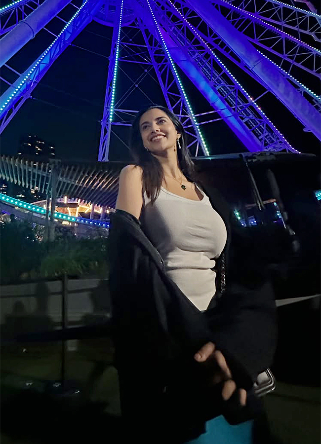 Actress Meenakshi Chaudhary America Trip Viral Photos7