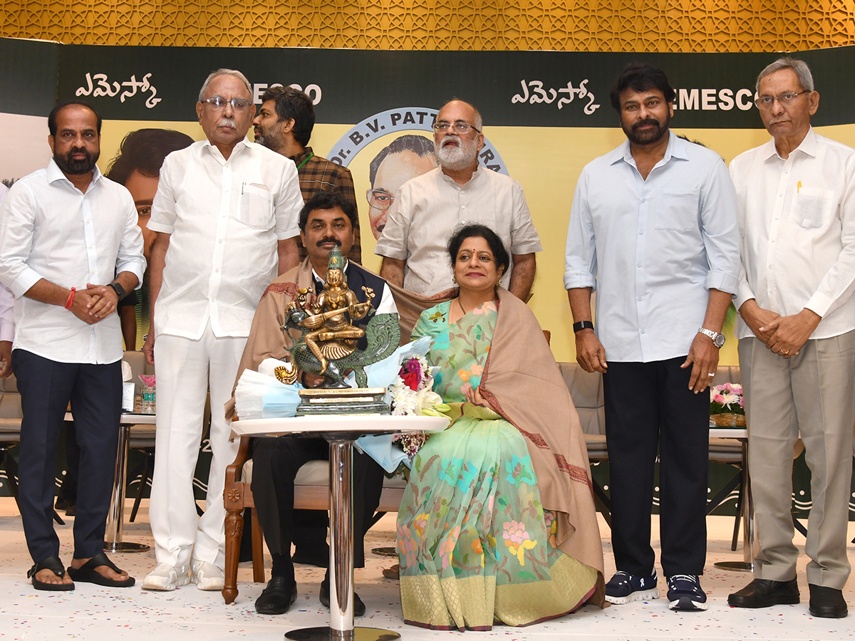 Chiranjeevi Speech about Satish Reddy at at BV Pattabhiram Award8