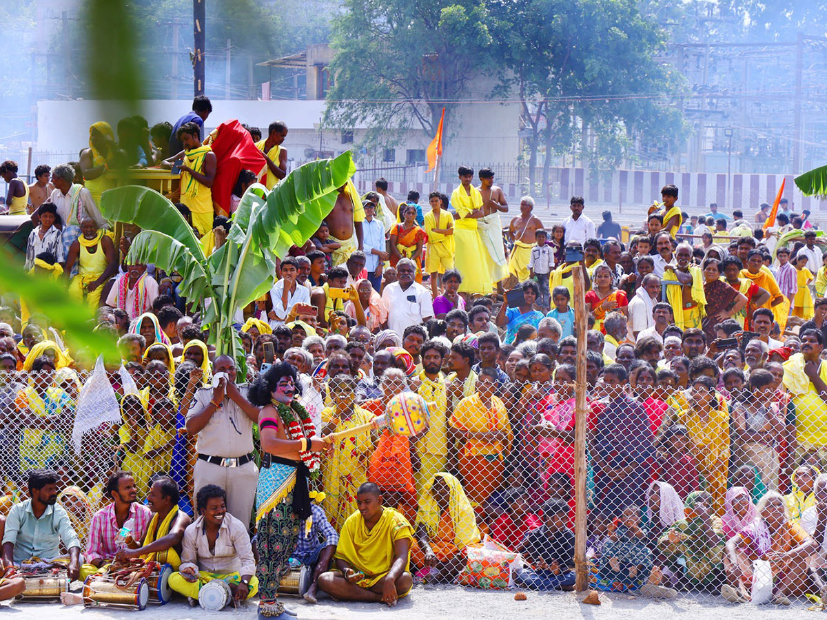 Dharmaraja Swamy Brahmotsavam Held Grandly In Srikalahasti17