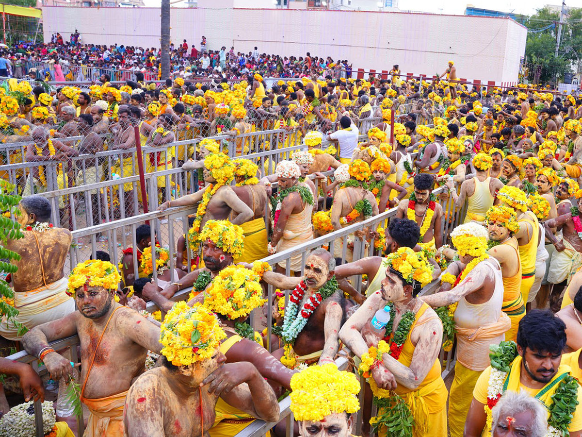 Dharmaraja Swamy Brahmotsavam Held Grandly In Srikalahasti22