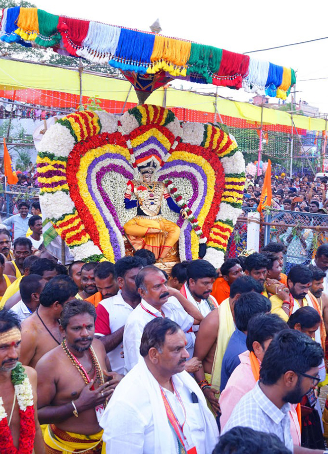 Dharmaraja Swamy Brahmotsavam Held Grandly In Srikalahasti25
