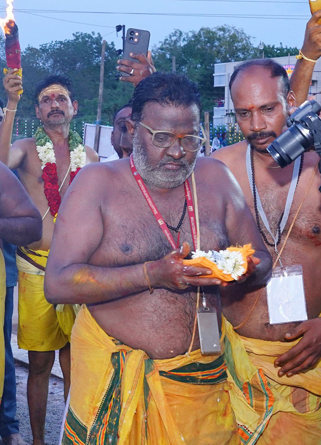 Dharmaraja Swamy Brahmotsavam Held Grandly In Srikalahasti26