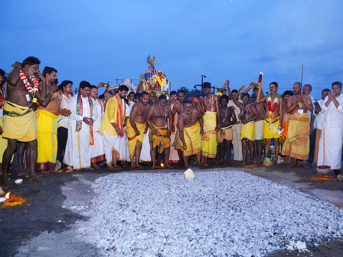 Dharmaraja Swamy Brahmotsavam Held Grandly In Srikalahasti3