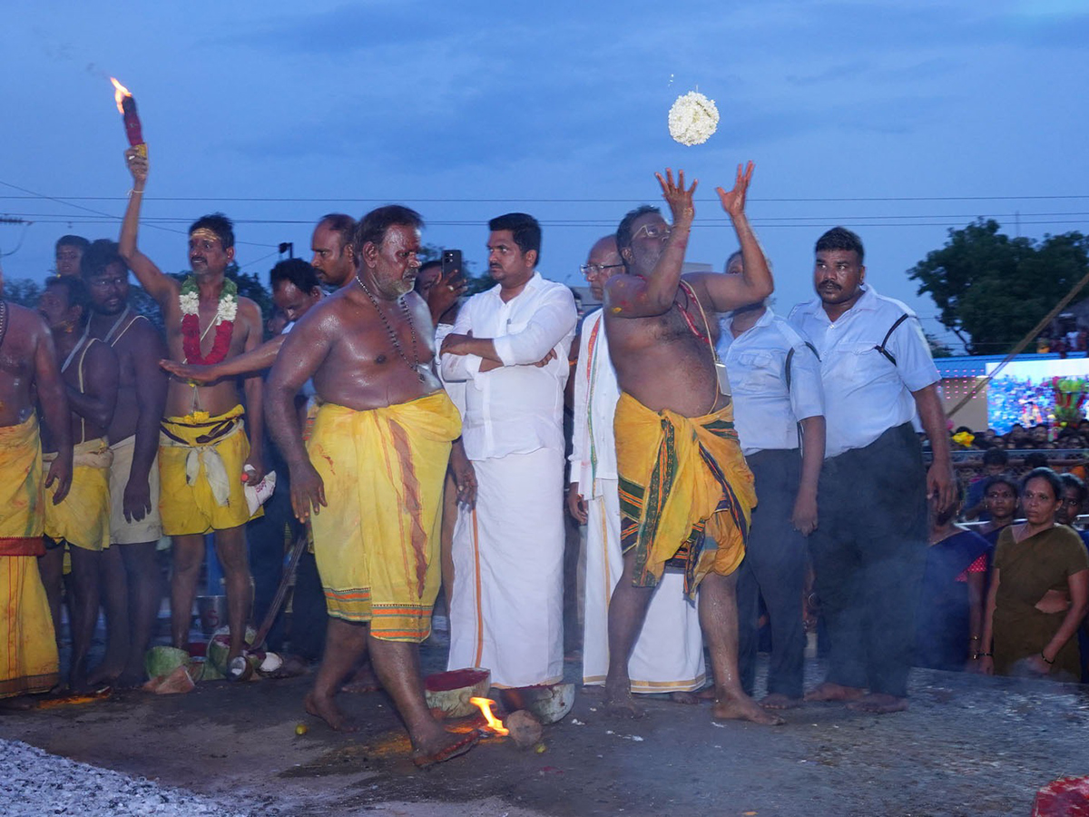Dharmaraja Swamy Brahmotsavam Held Grandly In Srikalahasti4