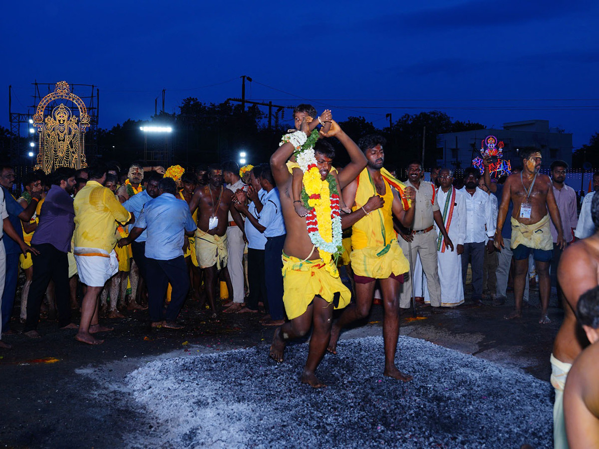 Dharmaraja Swamy Brahmotsavam Held Grandly In Srikalahasti6