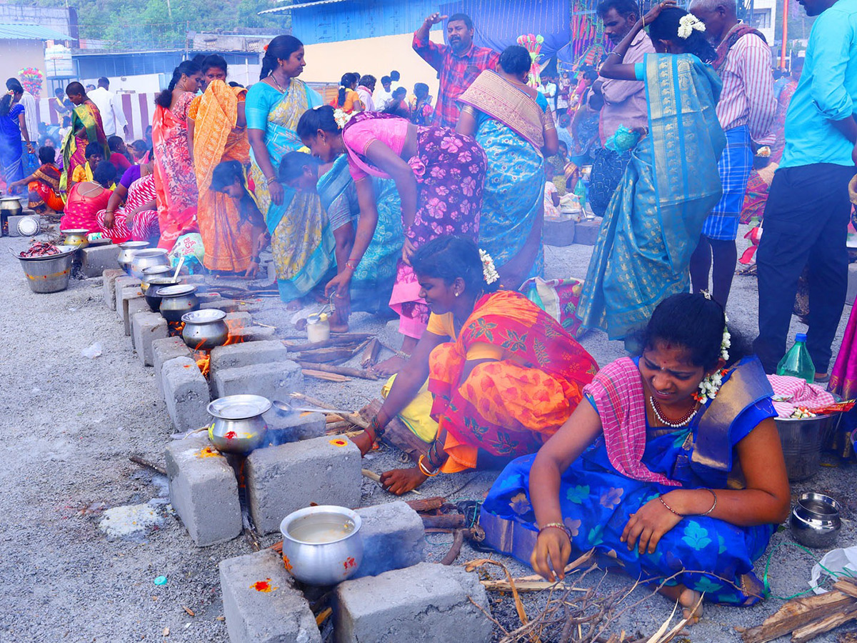 Dharmaraja Swamy Brahmotsavam Held Grandly In Srikalahasti7