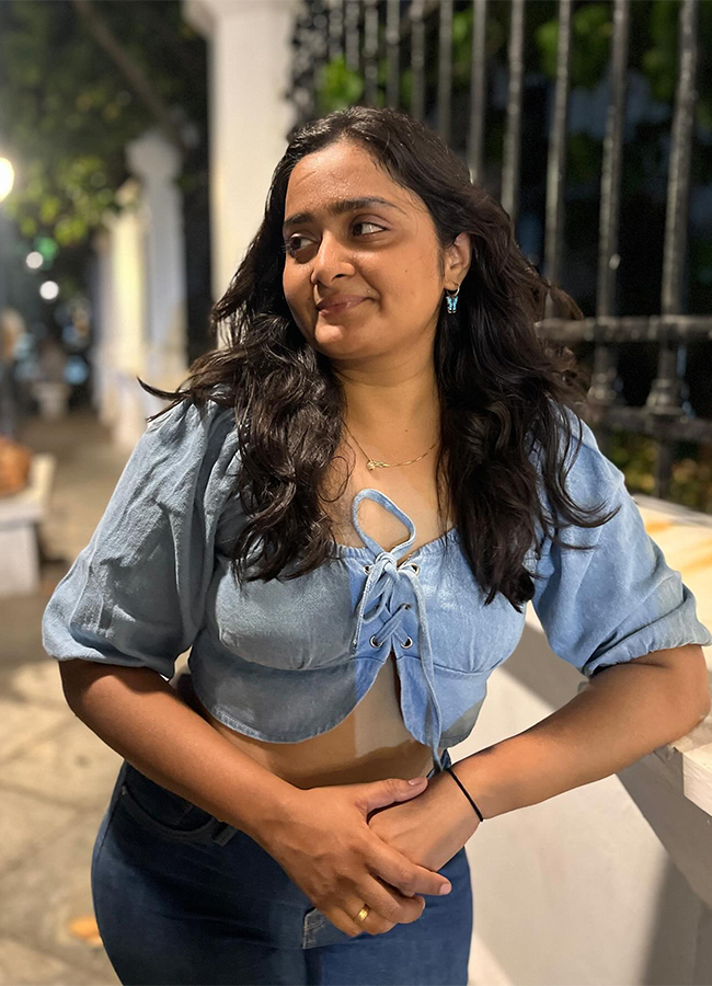 Chandramukhi Child Actress Praharshitha Srinivasan Stunning New Look Photos Trending8