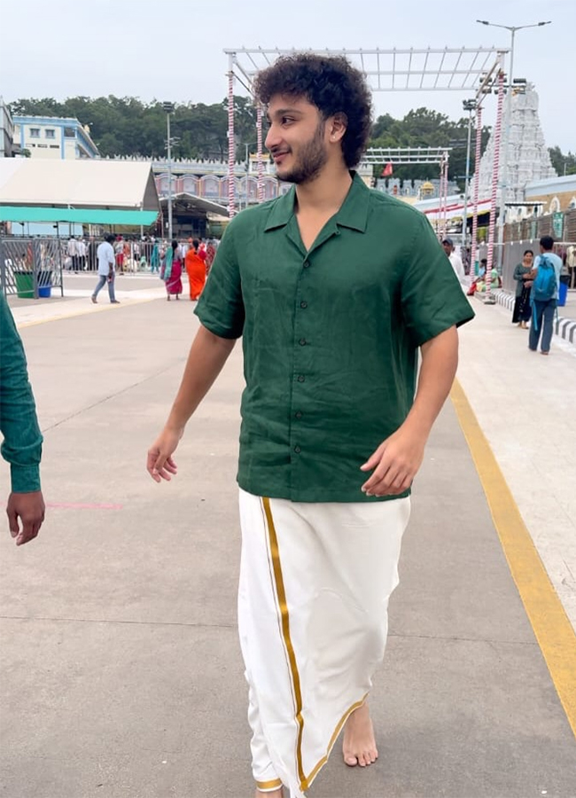 Actor Ghattamaneni Jayakrishna at Tirumala HD Photos5
