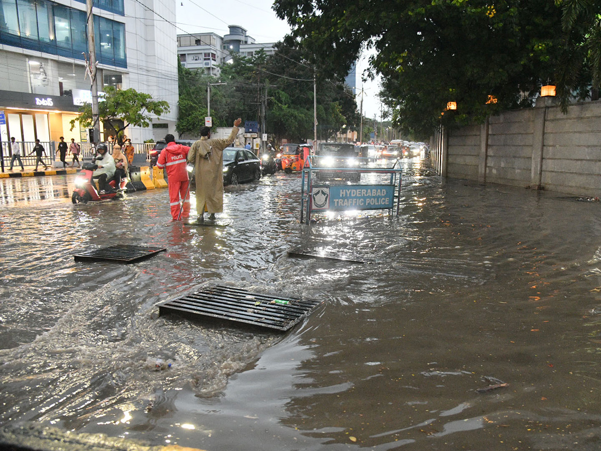heavy rains in hyderabad latest news16
